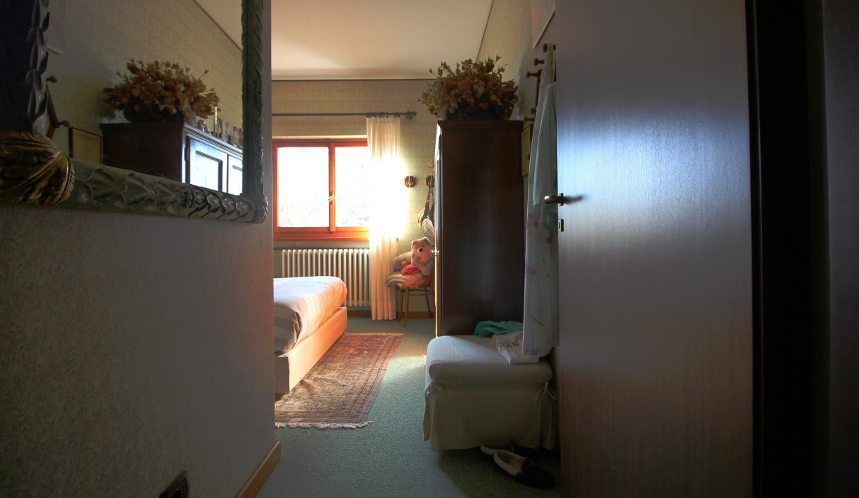 13 camera 2 IMG_5856 rid