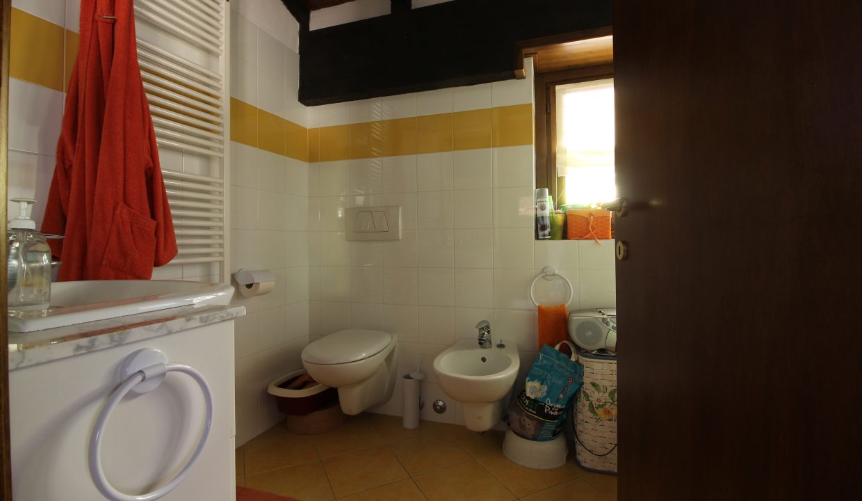 23 2°p bagno 2 IMG_6020 ok
